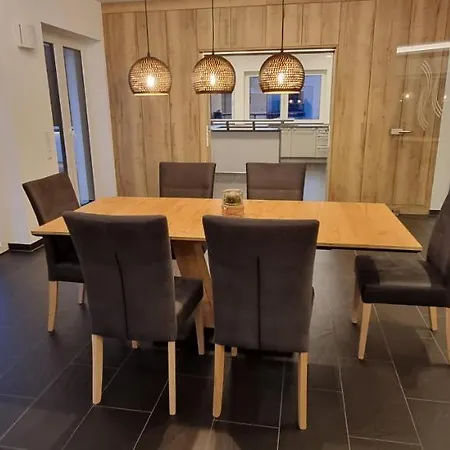 Διαμέρισμα Upland View *