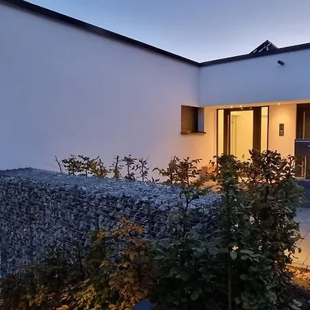 Upland View Apartment *