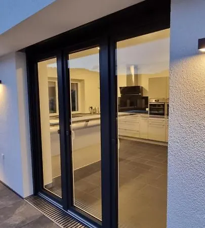 Διαμέρισμα Upland View *